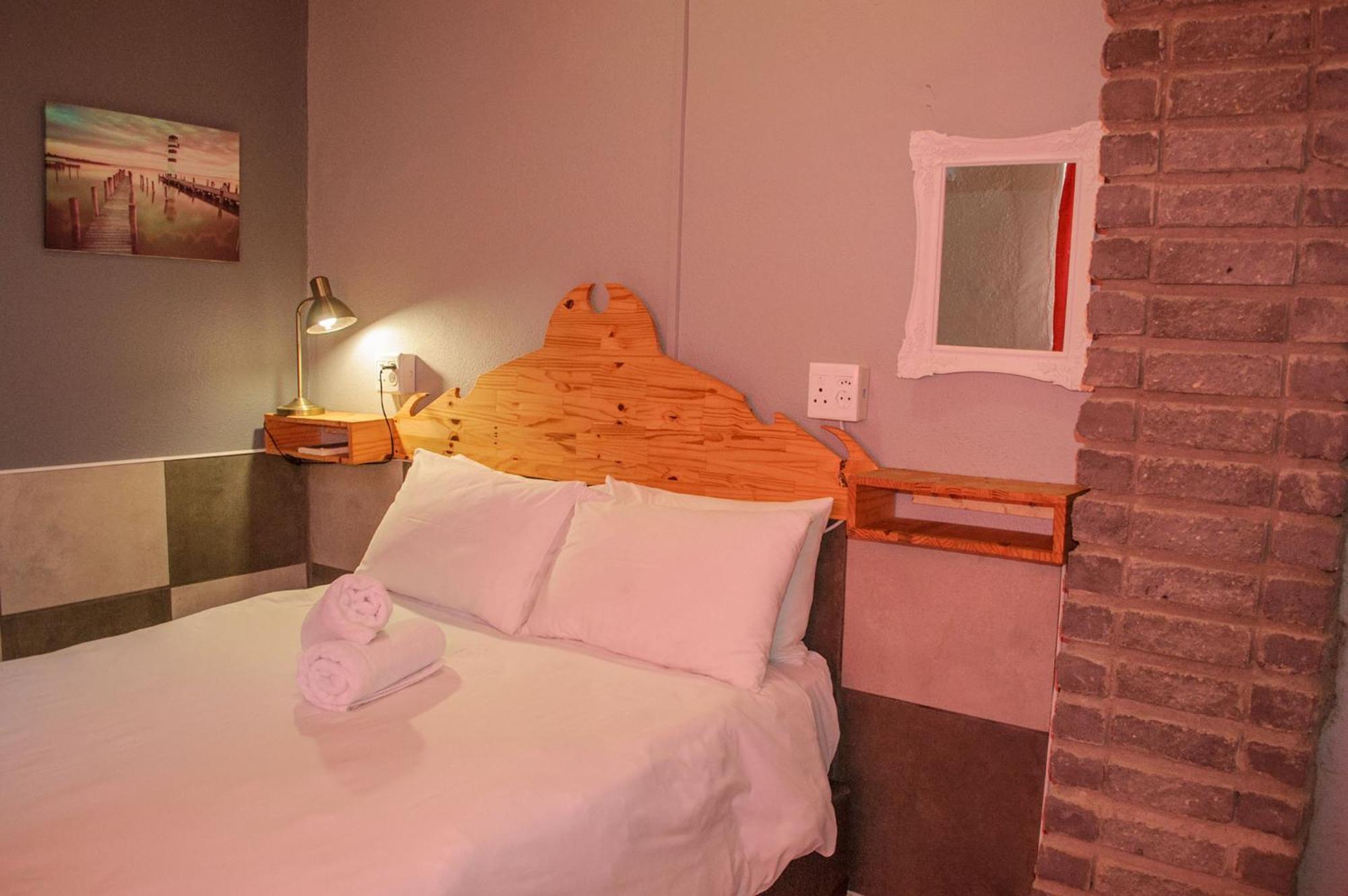 Oceanlife Guesthouse And Restaurant Luederitz Екстер'єр фото