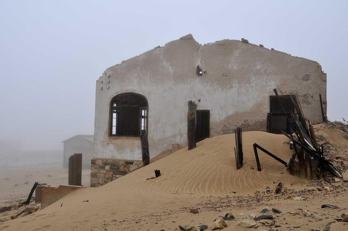 Oceanlife Guesthouse And Restaurant Luederitz Екстер'єр фото